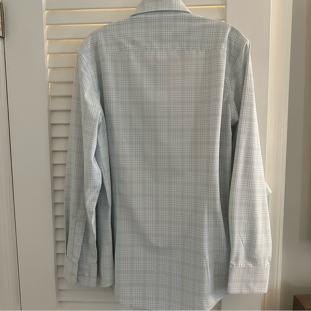 Mizzen+Main Subtle Gray Plaid Dress Shirt - Picture 5 of 5